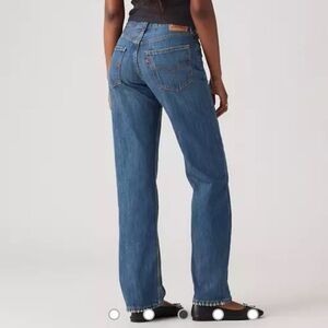 NWT Levi’s Low Pro Midrise 25” Straight Leg No Words Dark Wash 90’s